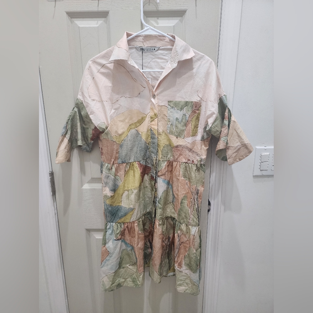 Zara Women's Botanical Print Dress, Size‎ Small, Without Belt.